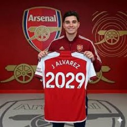 Arsenal akselererer jakten på Álvarez